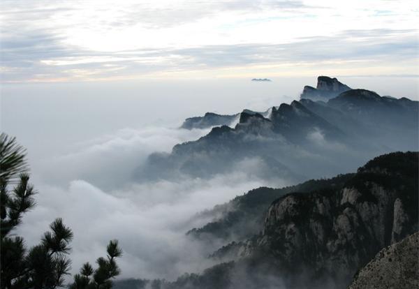 中原名山白云山在哪里