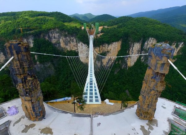 玻璃栈道在张家界哪个景区