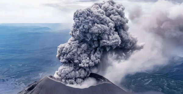 火山为什么会爆发