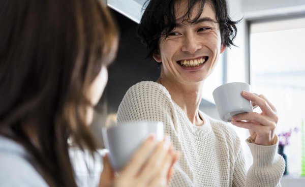 如何学会和女孩子聊天交流技巧