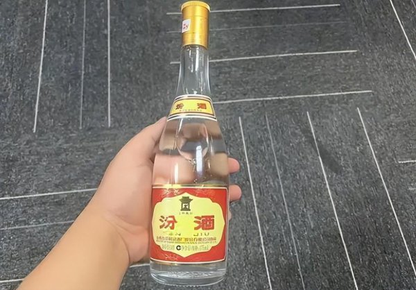 汾酒黄盖和红盖玻璃瓶哪种更好喝