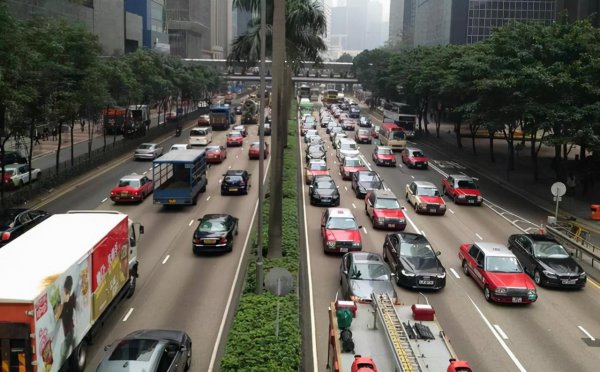 香港为什么不改成靠右行驶