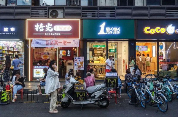 奶茶店上班容易上手吗