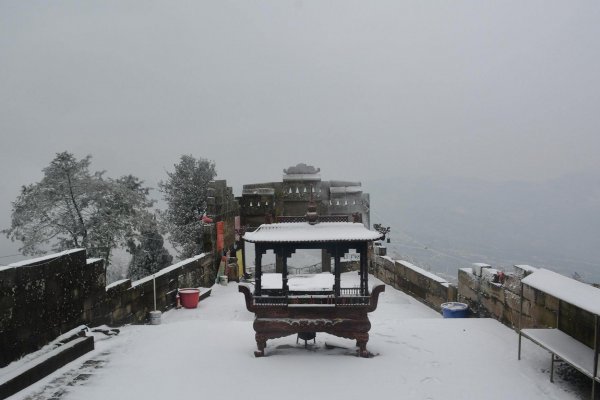 香炉山风景区在哪里