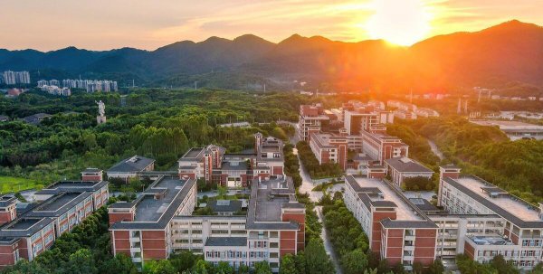 重庆医科大学是双一流大学吗