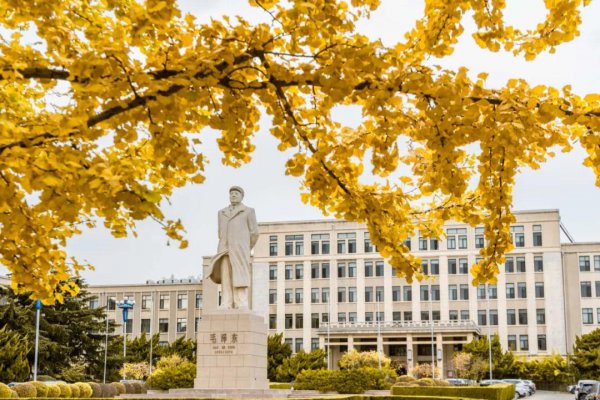 大连理工大学全国排名