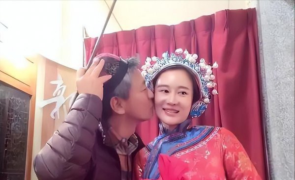 张纪中现任老婆个人资料