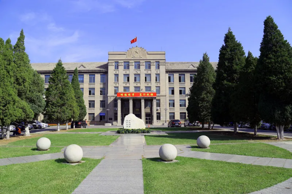 辽宁大学是211吗