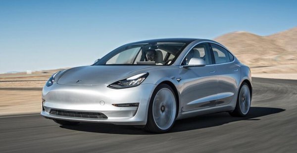 特斯拉model3和modely对比哪个好值得买入手