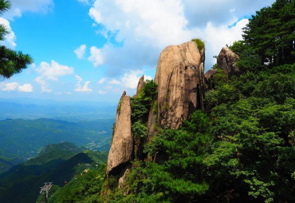 九华山在哪个省份哪个城市