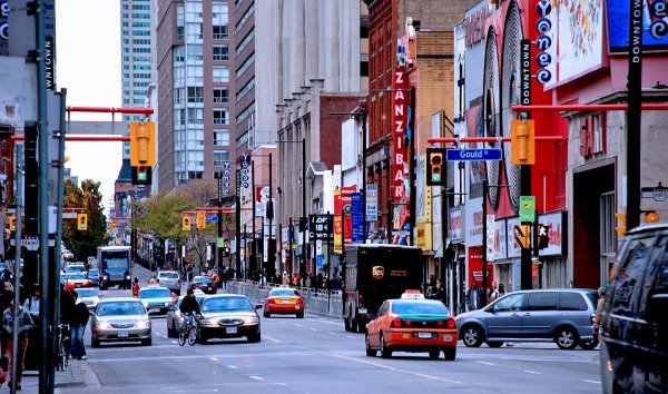 toronto是哪个国家的城市