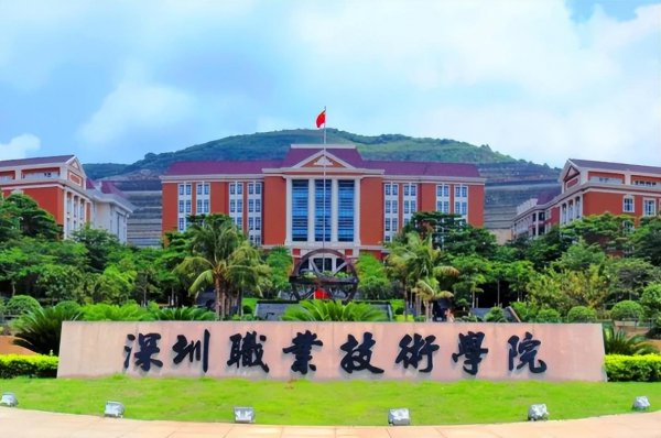 适合文科生考的大学排名