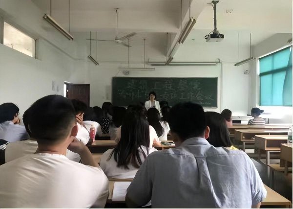 专升本和本科学历含金量一样吗