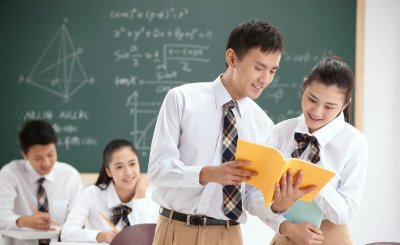 初中孩子不上学怎么办如何挽救 孩子厌学家长如何沟通有效