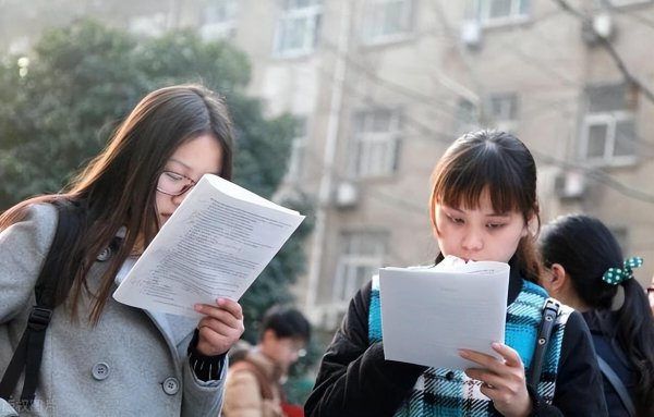 事业编考上公务员原单位不放