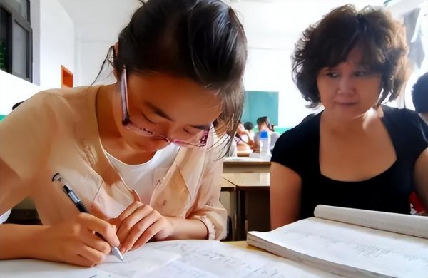 北京大学和清华大学哪个好