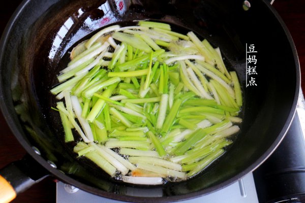 葱油拌面是哪里的美食特色