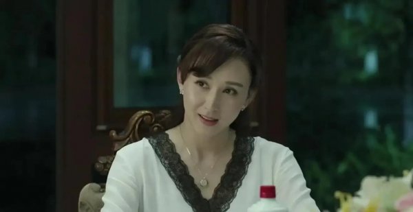 人民的名义侯亮平的老婆有什么强大背景