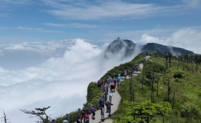 五大名山的特点 我国非常著名的五大名山介绍