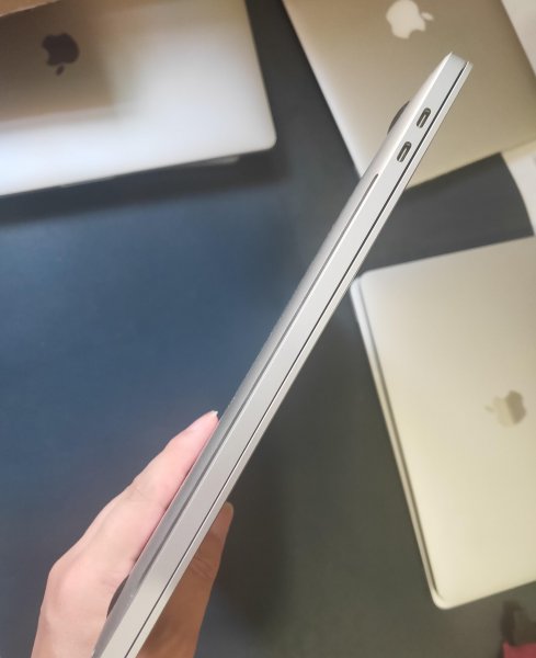 macbookpro和air有啥区别