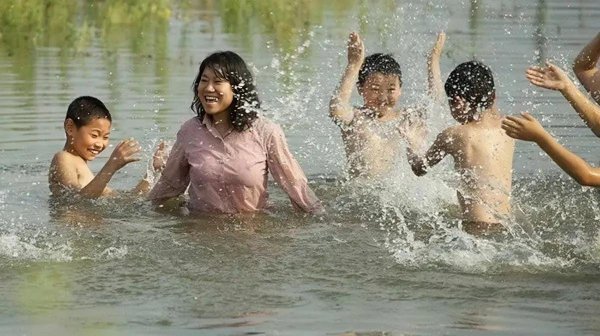 沈春阳个人资料简介及家世