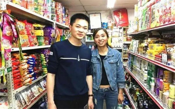 现在开什么实体店赚钱又投资少