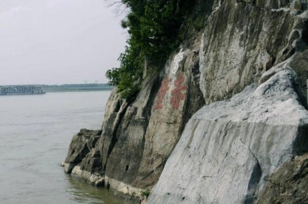 赤壁有什么好玩的地方和景点适合孩子玩的