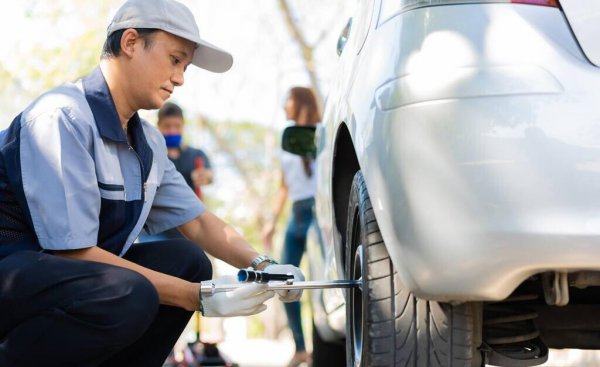 养车最便宜一年多少钱