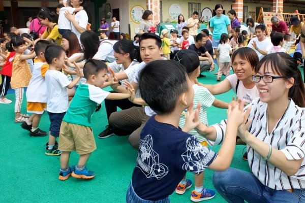 小孩子几岁上幼儿园最合适