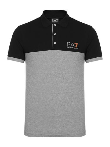 ea7是什么品牌衣服？属于什么档次？