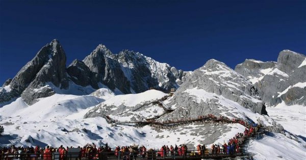 玉龙雪山在哪个省哪个市哪个县