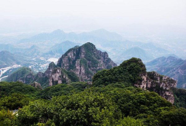 狼牙山多高多少台阶