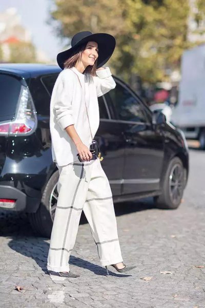 女人年纪越大衣服越精简越好