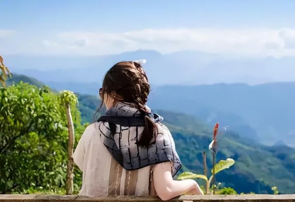 七十岁女人偷偷暗恋男人表现