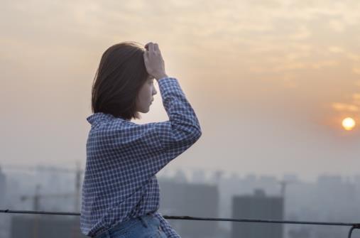 内耗型人格怎么产生的