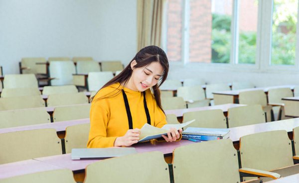 适合女孩子学的技术有哪些