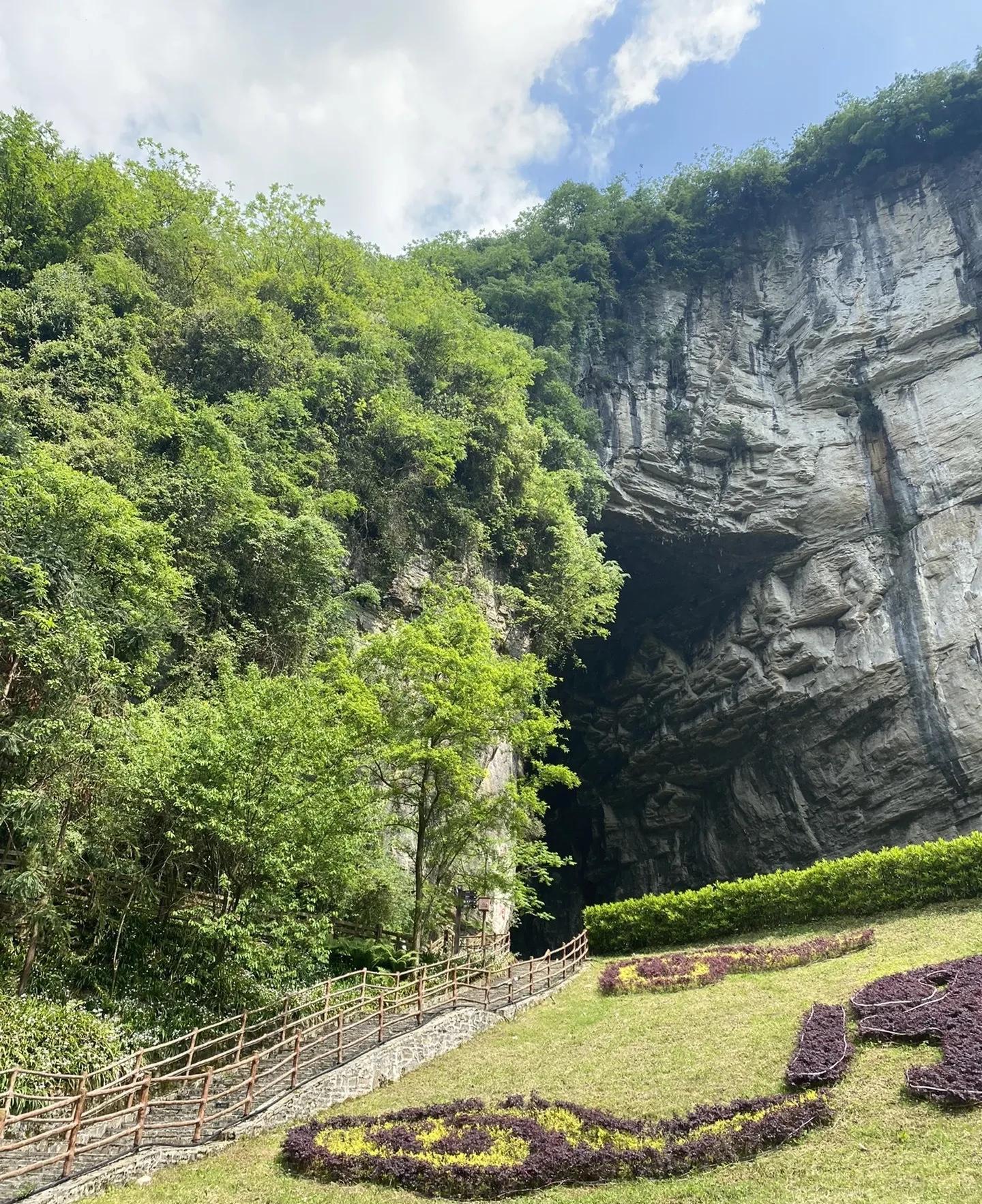 中国十大溶洞排行榜