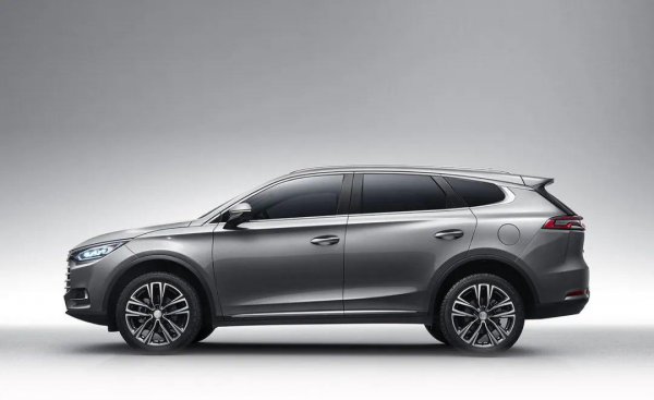 离地间隙200以上的suv