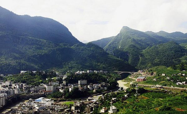 湖北省鹤峰县属于哪个市管