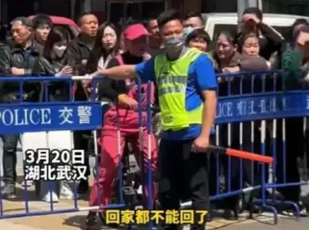 成龙武汉封路事件惹怒网友