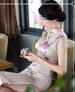 脖子短穿旗袍好看吗？哪些女性最适合穿旗袍？