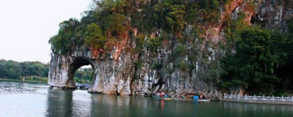 桂林山水甲天下这个地方在哪里