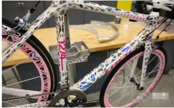 世界最贵的自行车多少钱一辆 崔克蝴蝶拍卖到500万美元 