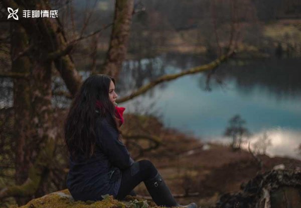 已婚男人深深爱上你的表现