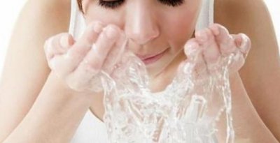 洁面洗脸次数越多越干净吗 如何洁面更干净