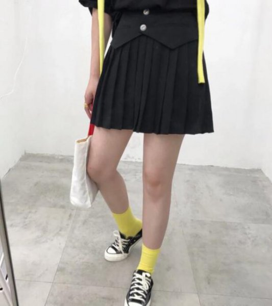 大腿小腿都很粗穿什么衣服？