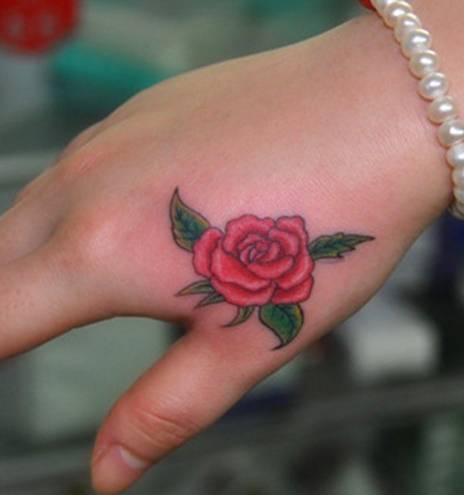 虎口玫瑰花纹身图案图片